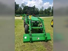 2022 John Deere 4052M