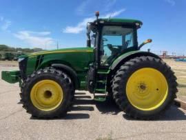 2016 John Deere 8320R