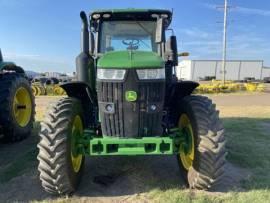 2018 John Deere 7230R