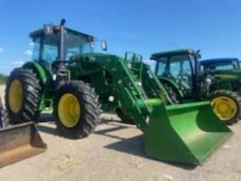 John Deere 6105E