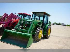 John Deere 5055E