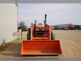 Kubota M7060