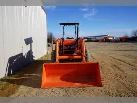 Kubota M7040SU