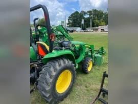 2013 John Deere 3038E