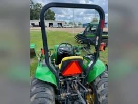 2013 John Deere 3038E