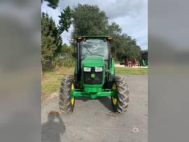 2022 John Deere 5100E