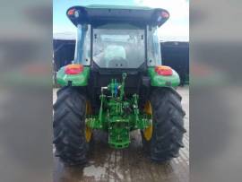 2016 John Deere 5100E