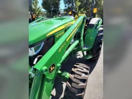 2022 John Deere 4044M