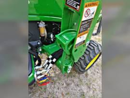 2022 John Deere 1025R