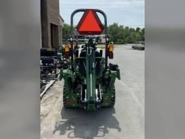 2022 John Deere 1025R