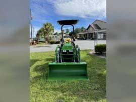 2022 John Deere 1025R