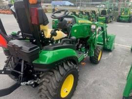 2022 John Deere 1025R