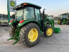 2016 John Deere 5065E