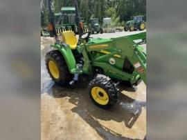 2017 John Deere 3025E