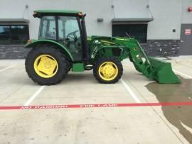 2018 John Deere 5065E