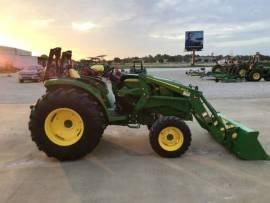 2020 John Deere 4044M