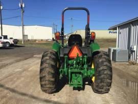 2021 John Deere 5075E