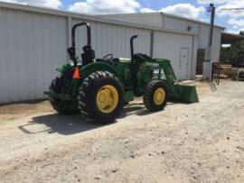 2018 John Deere 5075E