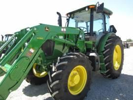 2022 John Deere 6120E