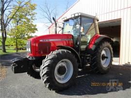 1999 MASSEY FERGUSON 8210