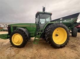 JOHN DEERE 8300