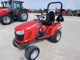 2022 MASSEY FERGUSON GC1723E