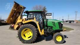 2014 JOHN DEERE 6105D