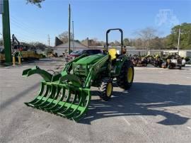 2023 JOHN DEERE 4044R