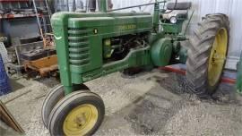 1952 JOHN DEERE B