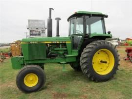 JOHN DEERE 4440