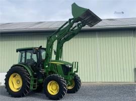 2017 JOHN DEERE 6120E