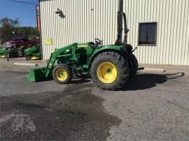 2017 JOHN DEERE 4044M