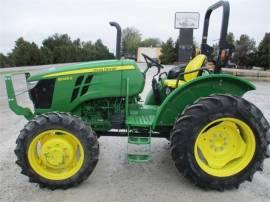 2021 JOHN DEERE 5045E