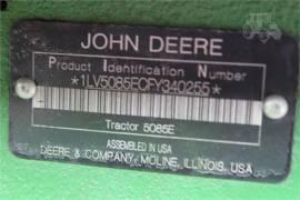 2015 JOHN DEERE 5085E