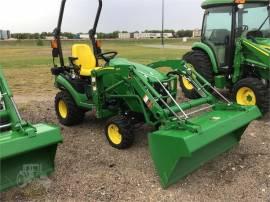 2019 JOHN DEERE 1025R