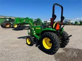 2017 JOHN DEERE 3032E