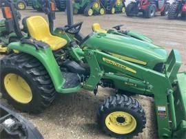 2017 JOHN DEERE 3025E