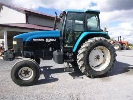 1996 NEW HOLLAND 8260