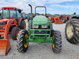 2013 JOHN DEERE 5085E