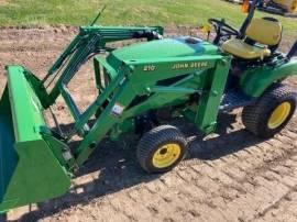 2003 JOHN DEERE 2210