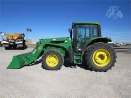 2013 JOHN DEERE 6105M