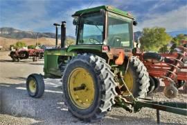 JOHN DEERE 4240