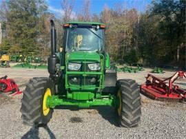 JOHN DEERE 6110M