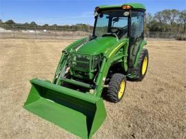 2011 JOHN DEERE 3720