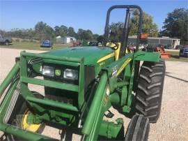 JOHN DEERE 5055D