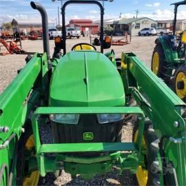 2016 JOHN DEERE 5065E