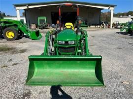 JOHN DEERE 2032R