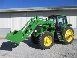 2004 JOHN DEERE 7420