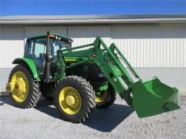 2004 JOHN DEERE 7420