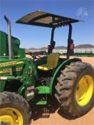 2005 JOHN DEERE 5205